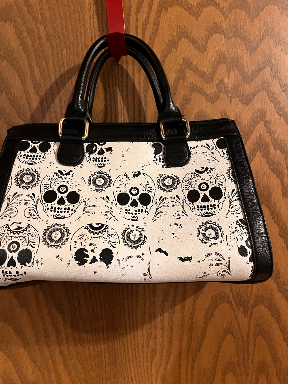 Loungefly Black & White Sugar Skull Satchel Bag.